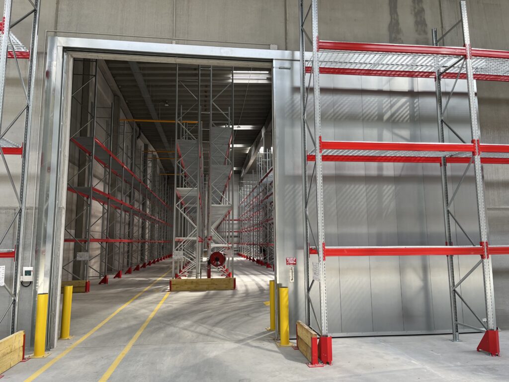 des portes coulissantes coupe feu de grande dimension dans l'aisne FIVO travaux neufs comment choisir sa solution coupe feu