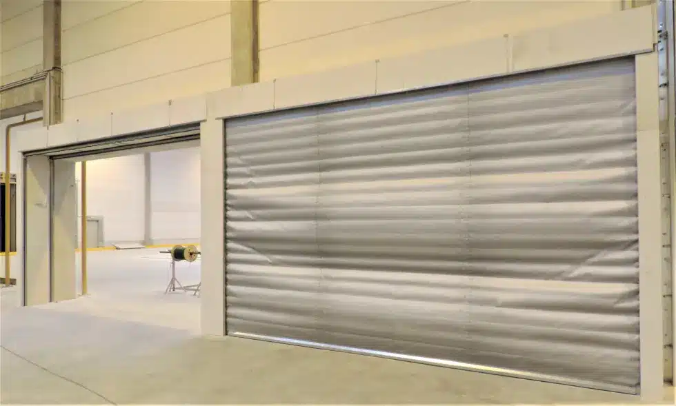 Portes coupe-feu ou rideaux coupe-feu comment les choisir