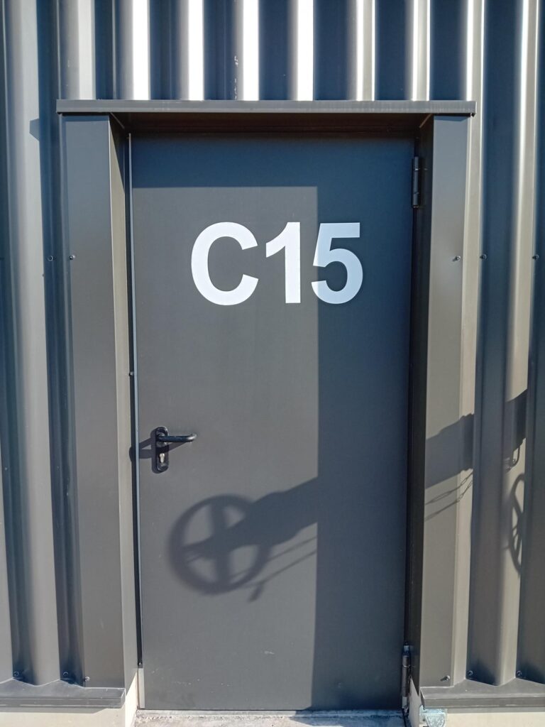 153 portes coupe-feu à Fos Sur Mer FIVO Tranaux neufs (2)